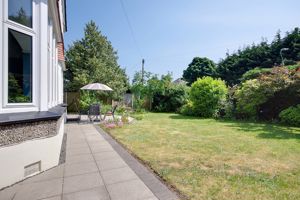 'Front' Garden Section- click for photo gallery